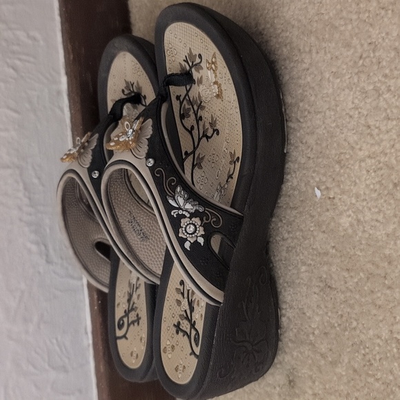 Gold Pigeon Shoes SIGNATURE Comfort Ergonomic Walking Flip Flops Y2K Butterfly - Picture 6 of 10